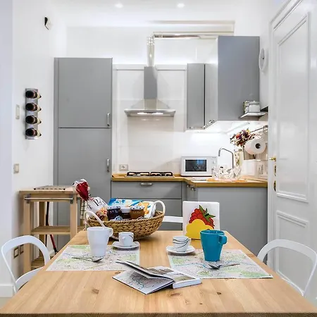 Agrippina House Apartamento
